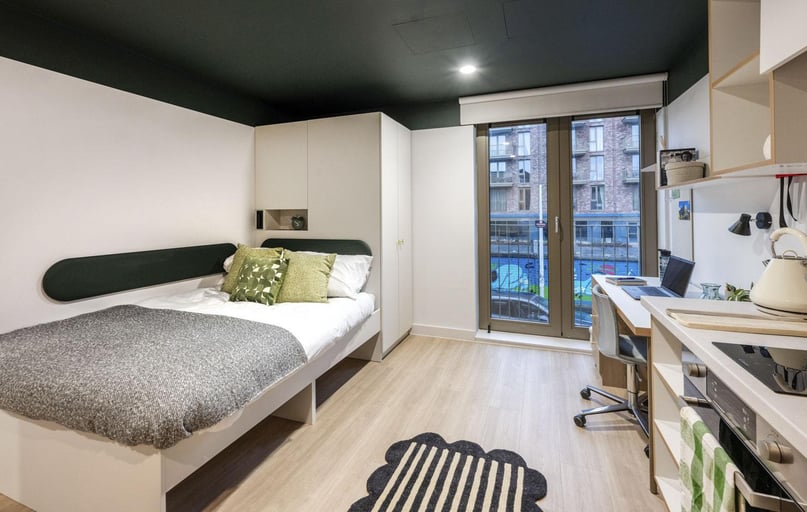 Lower Gilmore Place, Fountainbridge, Edinburgh - Image 1